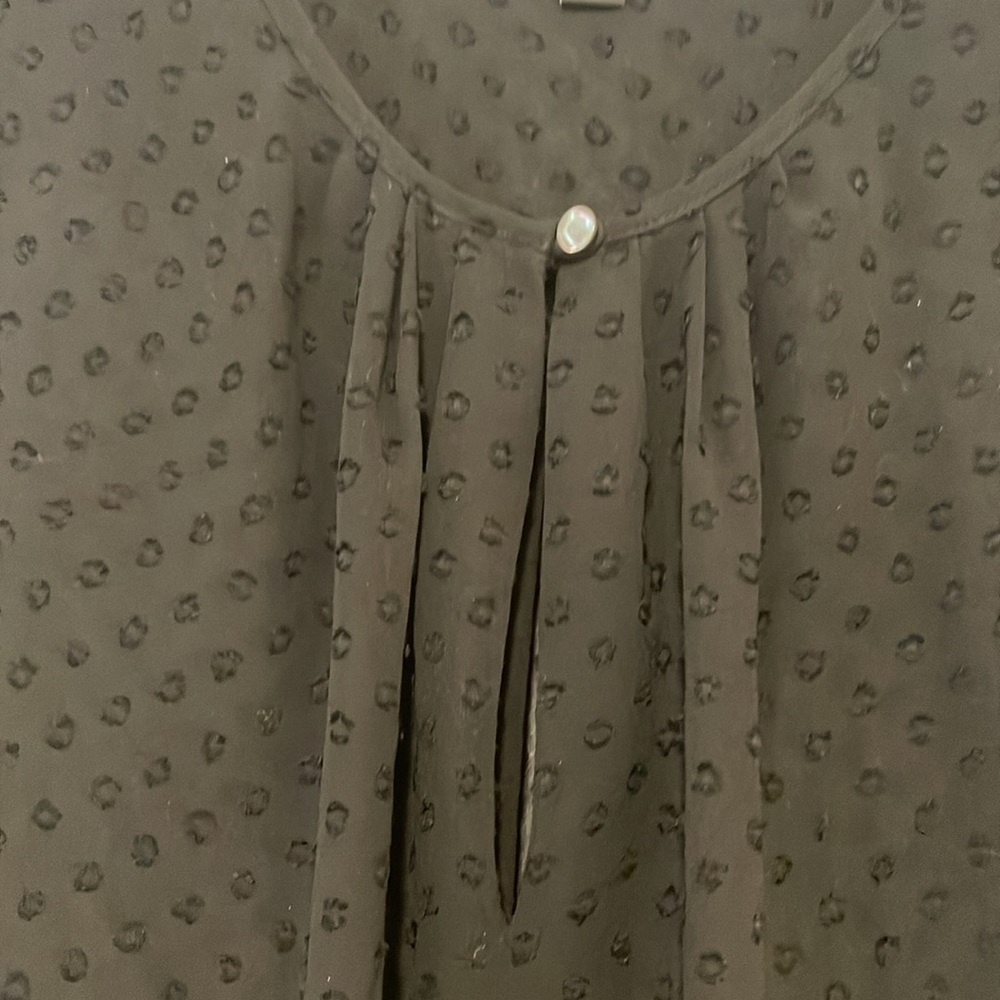 ✨J CREW Black Sheer Dotted Blouse with keyhole neckline size medium - Picture 2 of 4